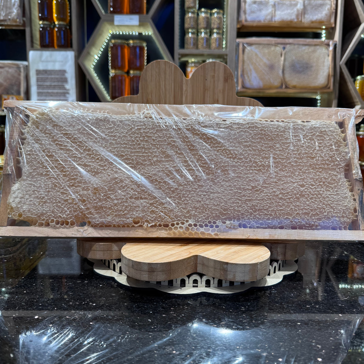 Hakiki kars petek balı 1-1.5 kg civarı